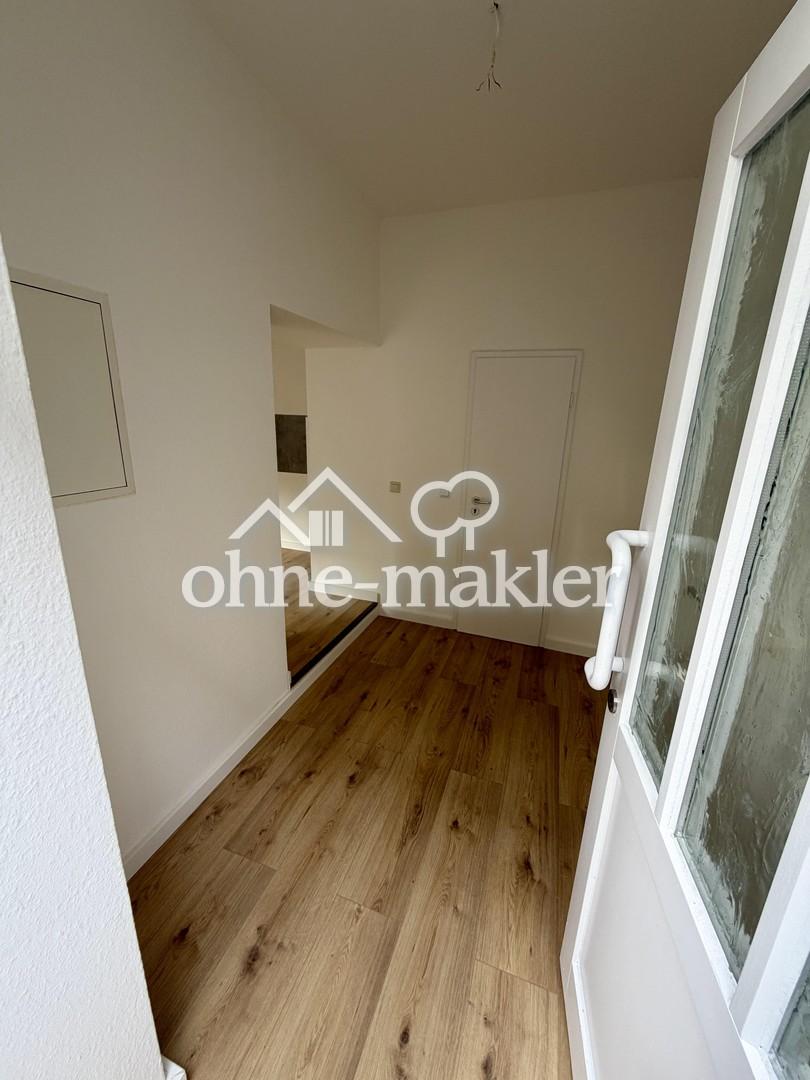 Frisch renoviert: 2 Zimmer auf 76 m² mit kleinem Garten/Hof in guter Lage in Krefeld - Photo 4