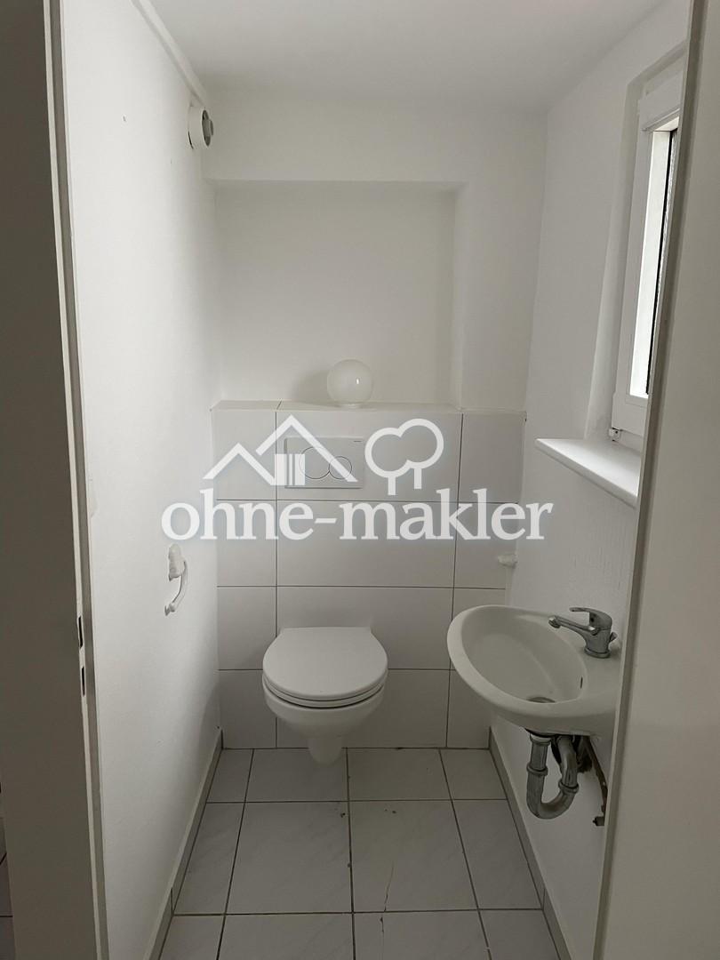Wohnhaus mit viel Platz in Bruchköbel zu vermieten - Photo 2