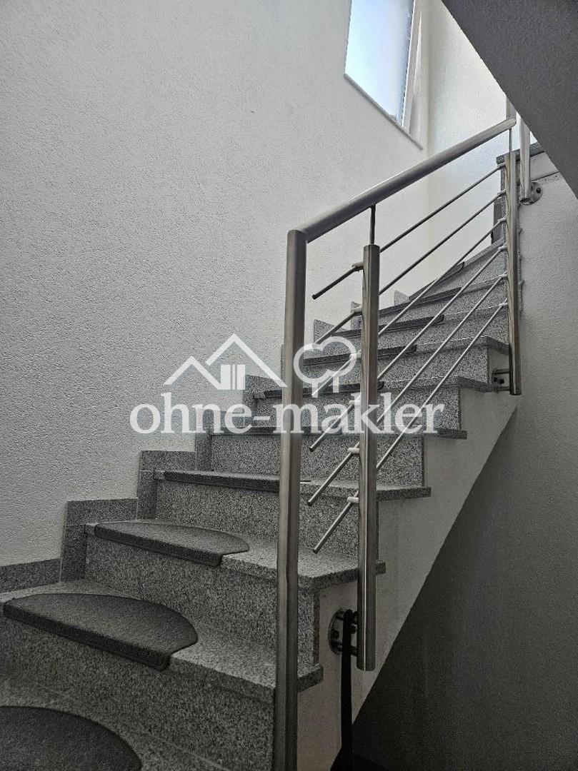 Neuwertige Wohnung mit Garage und Stellplatz - Photo 4