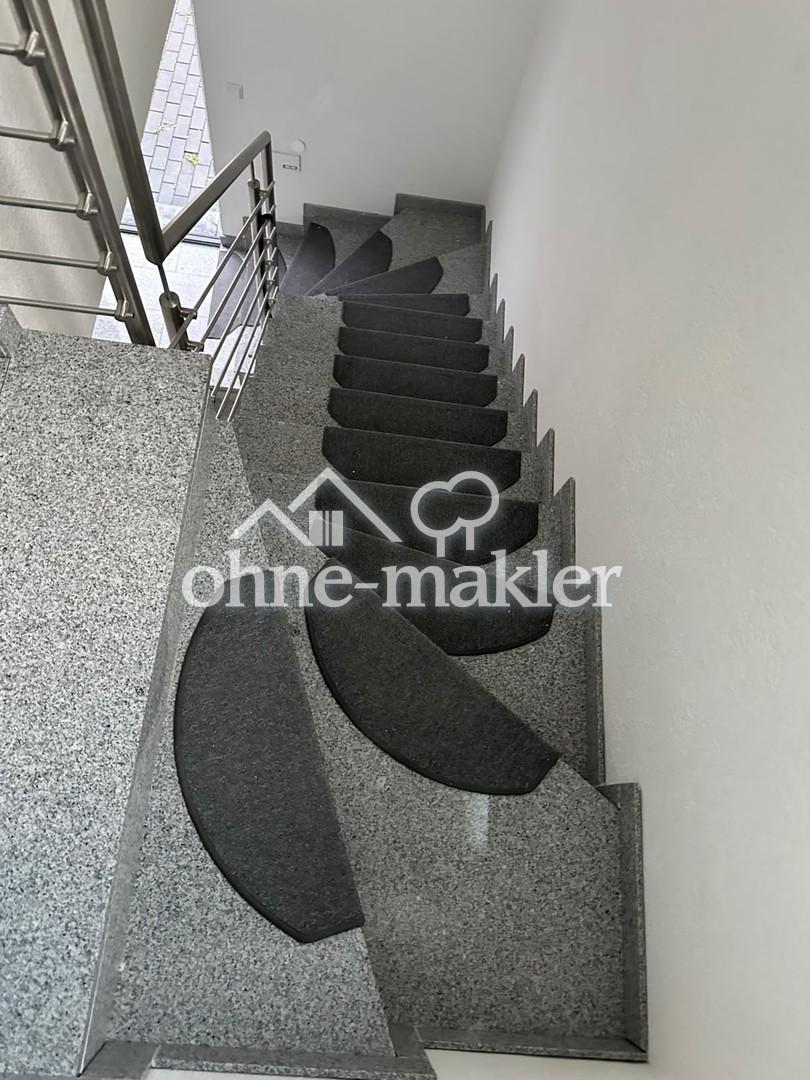 Neuwertige Wohnung mit Garage und Stellplatz - Photo 4