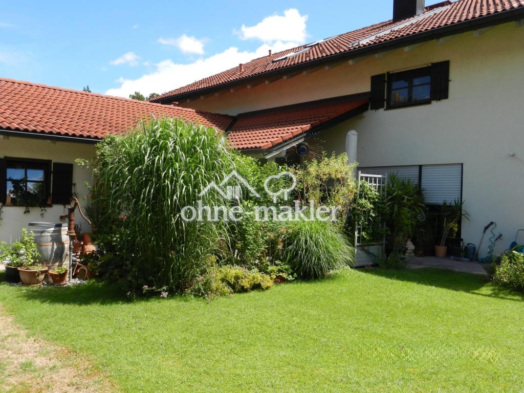 Helle und geräumige 4-Zimmer Erdgeschosswohnung mit Terrasse und Gartenanteil - Foto 4