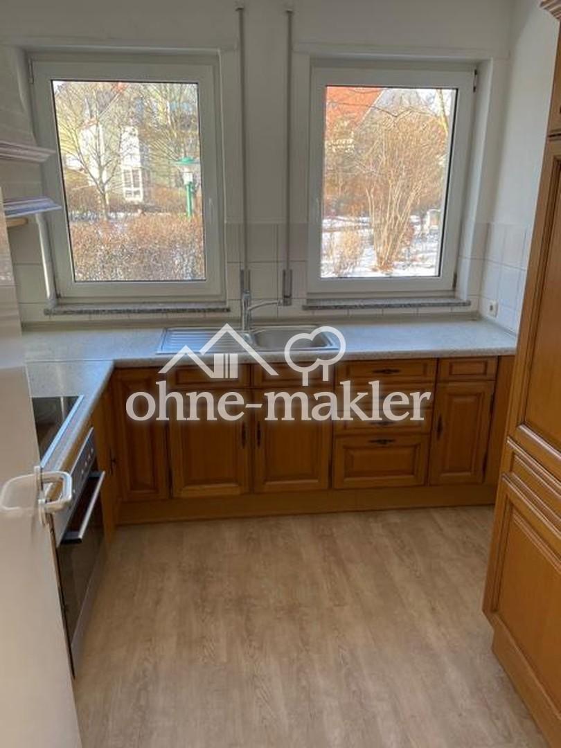 2-Zimmer-Hochparterre-Wohnung mit Balkon, EBK u. 2 Stellplätze mit Blick ins Grüne - Photo 5