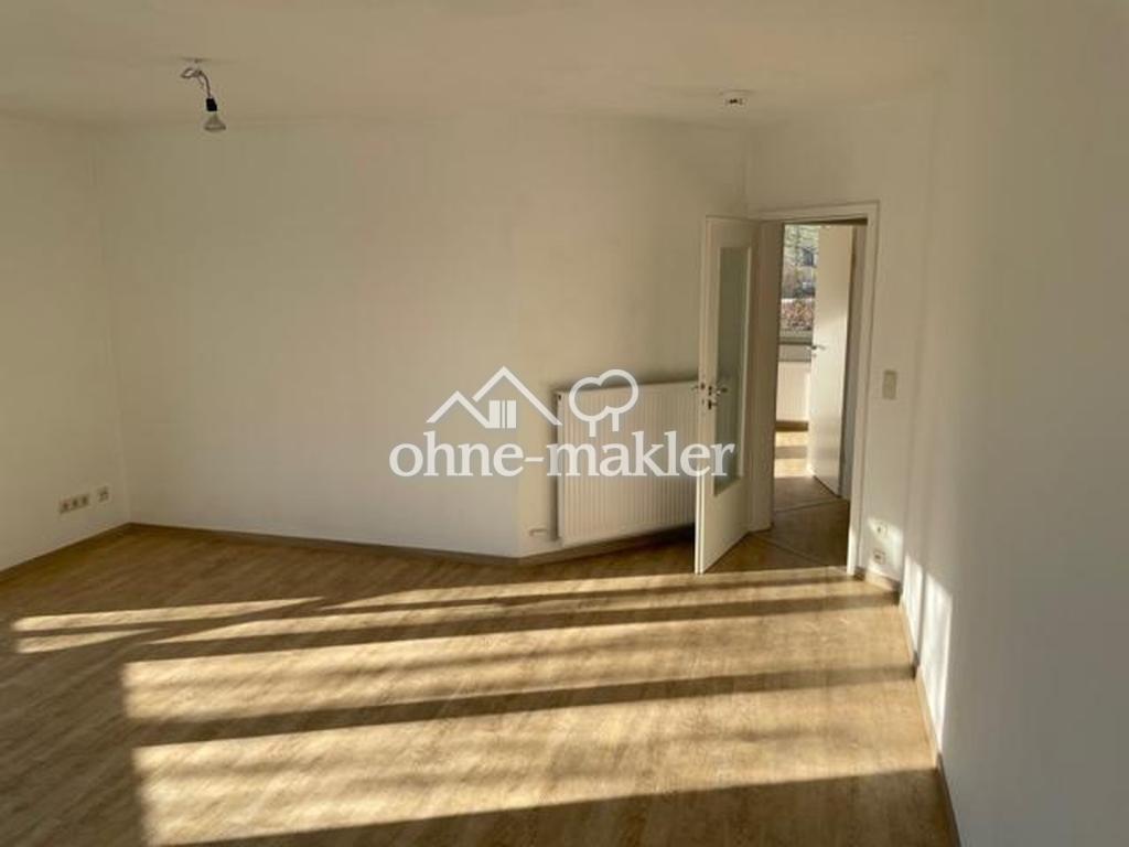 2-Zimmer-Hochparterre-Wohnung mit Balkon, EBK u. 2 Stellplätze mit Blick ins Grüne - Photo 4
