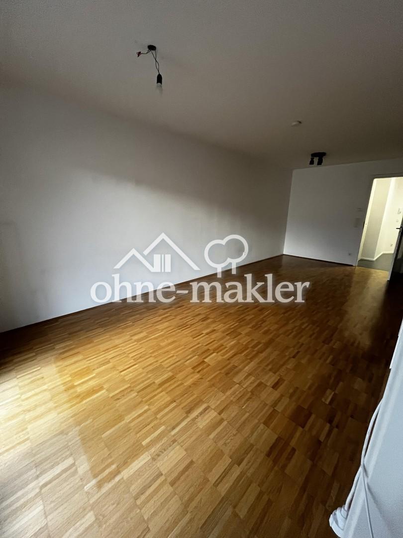 Helle 2-Zimmer-Wohnung mit Balkon, Einbauküche & Tiefgarage in Ingolstadt - Photo 1
