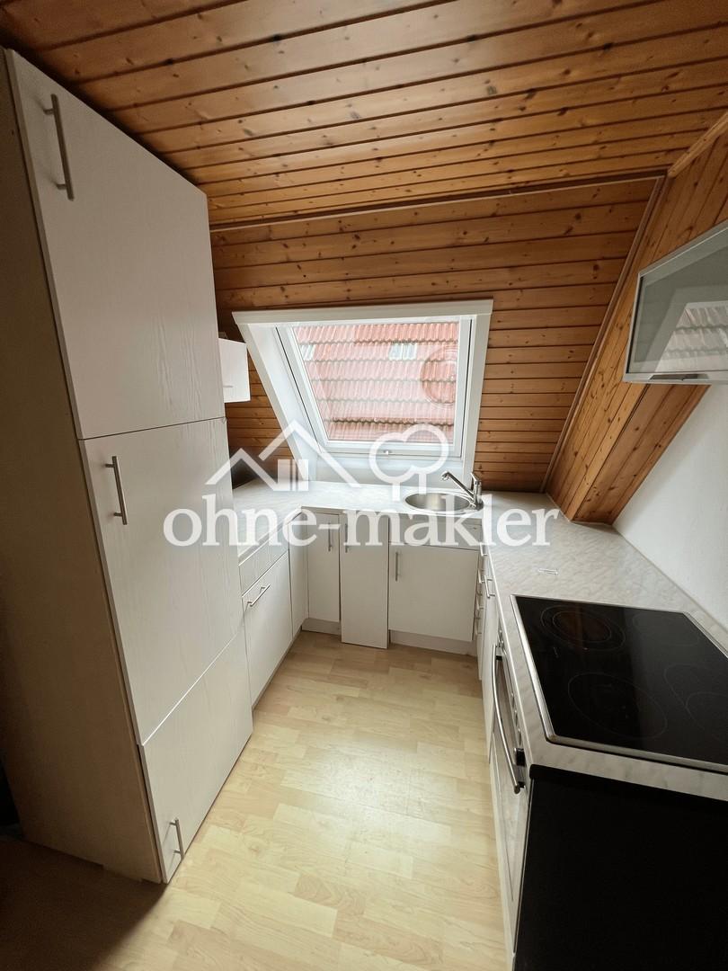 Helle 3-Zimmer-Wohnung mit Dachgeschosscharakter in Dornstetten - Photo 1