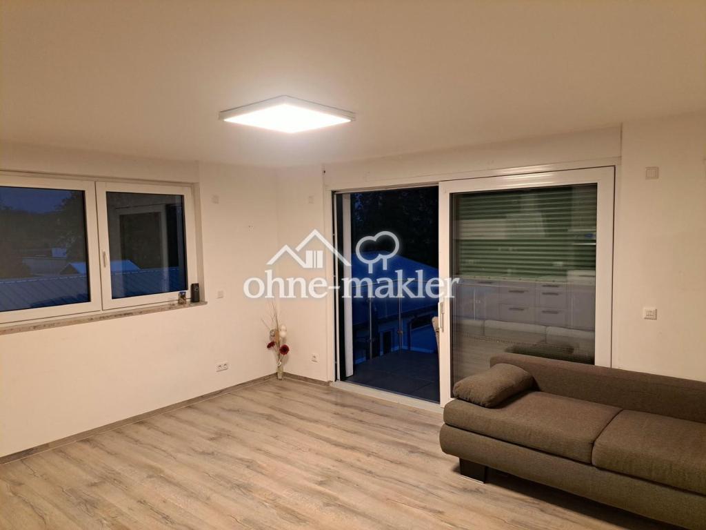 1-Zimmer-Wohnung mit Einbauküch und großem Süd-Balkon - Foto 1