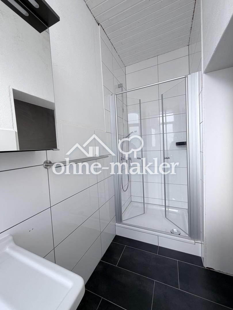Großzügige Wohnung in stilvoller Altbauwohnung mit Balkon & Garten - Foto 3