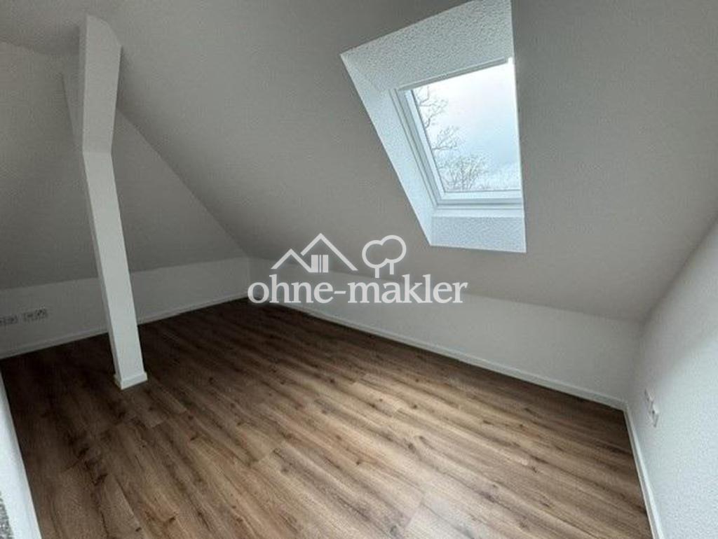 5-Zi-DG-Wohntraum mit Süddachterrasse, Kaminanschluss nähe Tierpark und Rabensteiner Wald - Photo 5