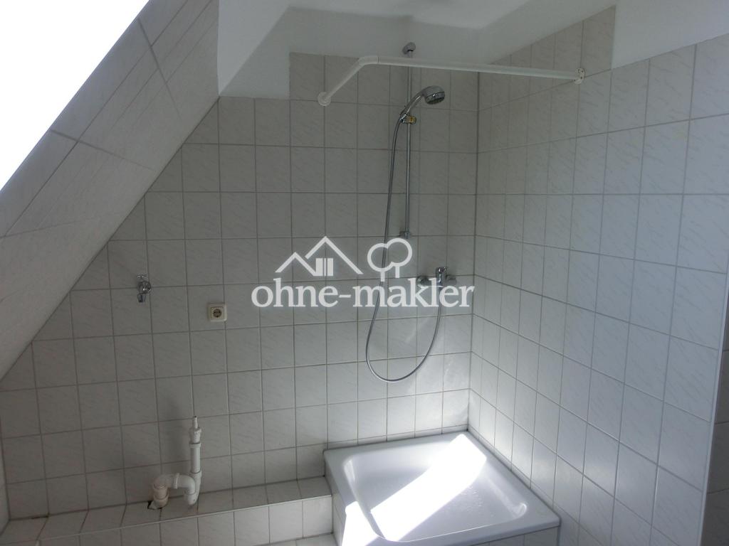 Schöne & helle 2-Zimmer-Wohnung mit Einbauküche - ab sofort verfügbar - Photo 4
