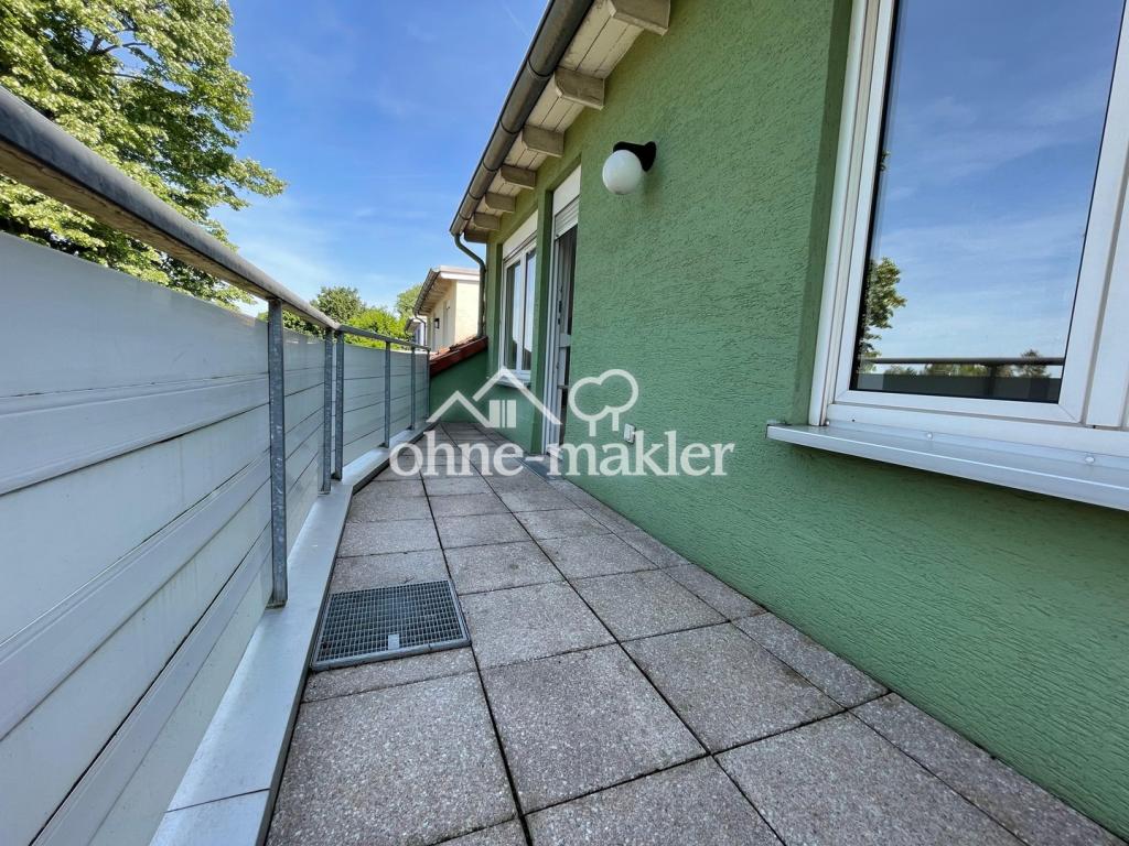 Helle 2-Zimmer Wohnung, Balkon, modernes Bad - Photo 5