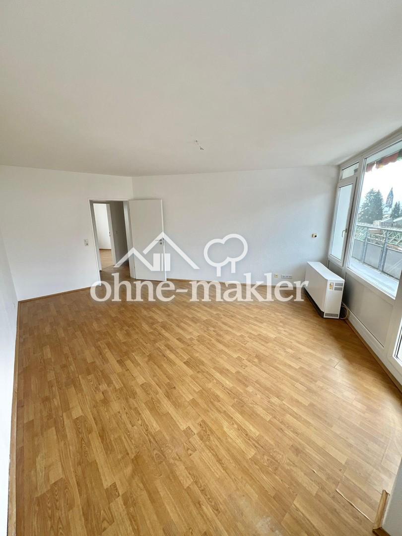 Helle 3-Zimmer-Wohnung mit Terrasse und Balkon auf 70 m²“ - Photo 1
