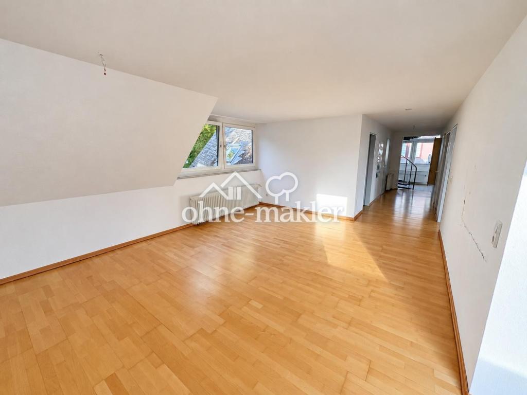 Großzügige 5-Zimmer-Wohnung mit Spitzboden in Dortmund-Lücklemberg - ab sofort frei - Photo 2