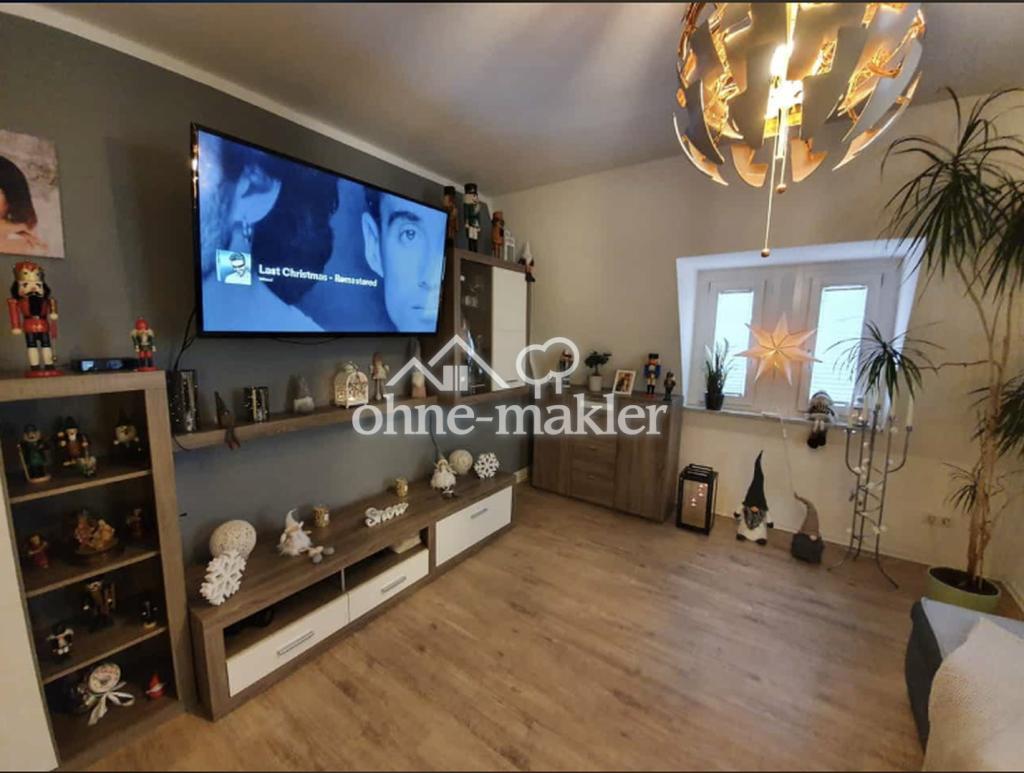 ab 01.12.2026: Tolle 4,5-Zi.-DG-Maisonette mit Terrasse - Foto 1