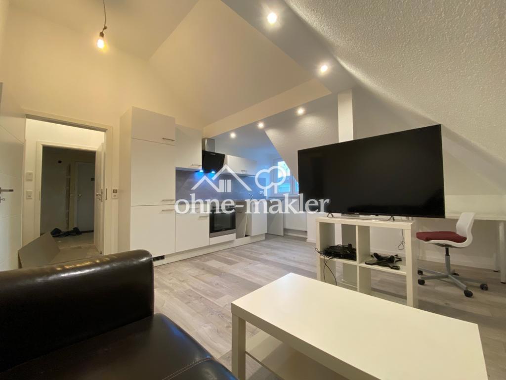 # 2,5-Zimmer # EBK # Tageslichtbad # neu saniert # zentrumsnah #Nordstadt - Foto 1