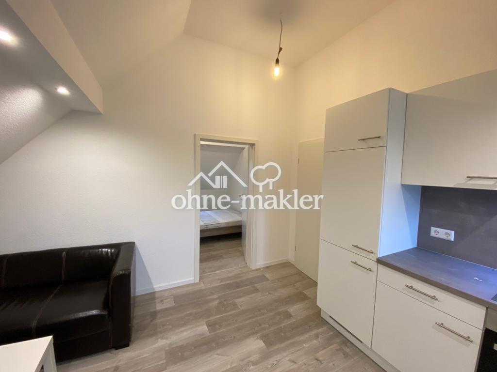 # 2,5-Zimmer # EBK # Tageslichtbad # neu saniert # zentrumsnah #Nordstadt - Foto 2