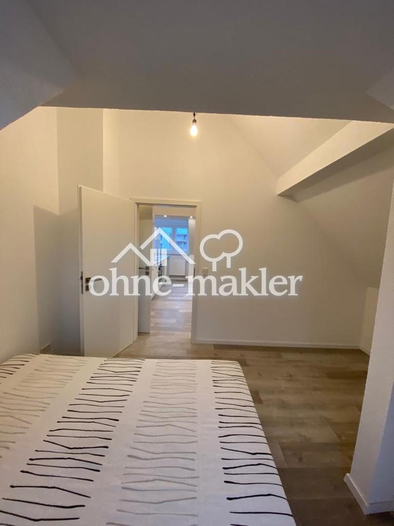 # 2,5-Zimmer # EBK # Tageslichtbad # neu saniert # zentrumsnah #Nordstadt - Foto 4