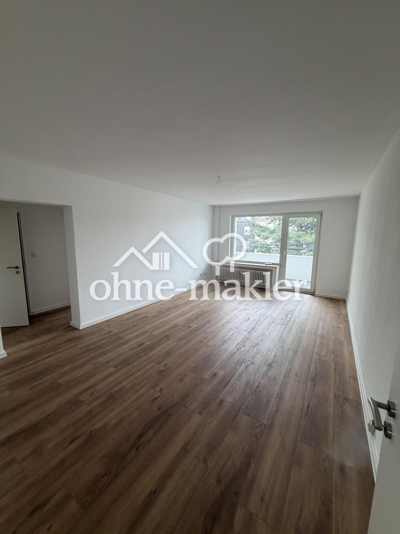 renovierte 3-Zimmer-Wohnung mit Balkon und bester Verkehrsanbindung - Foto 1