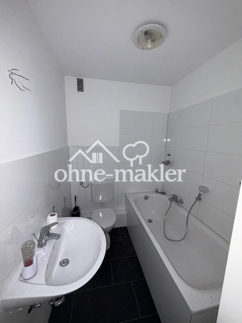 renovierte 3-Zimmer-Wohnung mit Balkon und bester Verkehrsanbindung - Foto 2