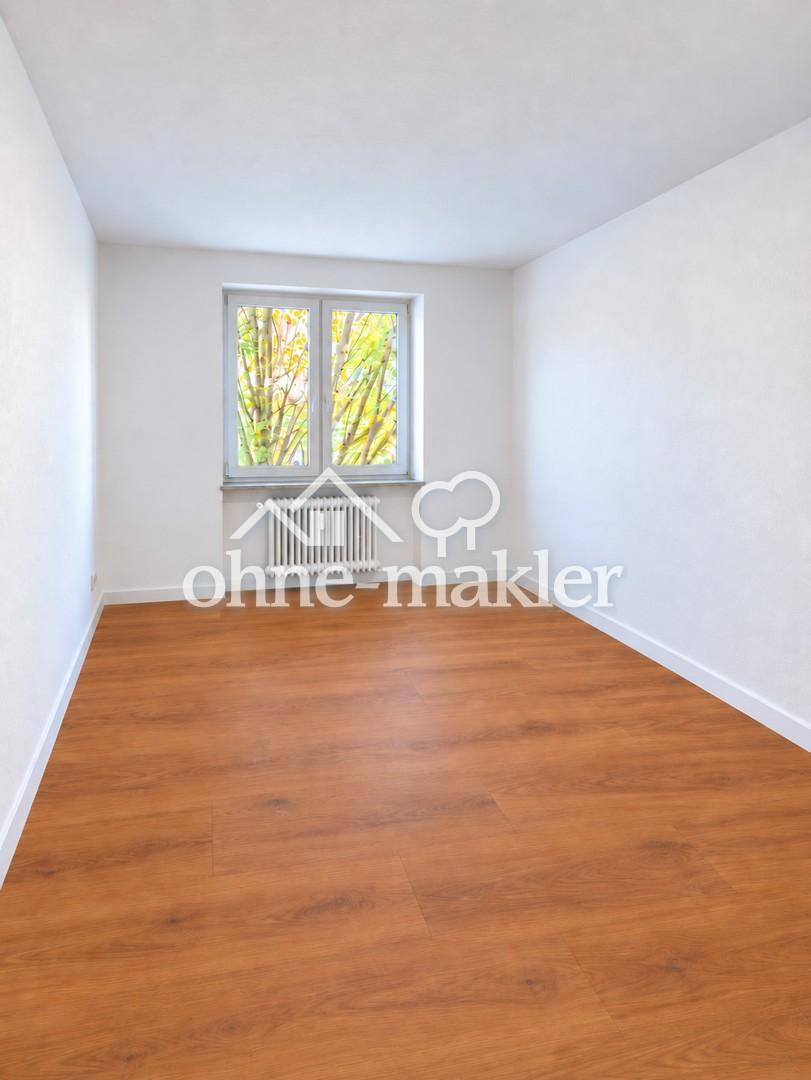 Zwischen Stadtleben und Rückzugsort - Großzügige Wohnung mit Balkon - Photo 1