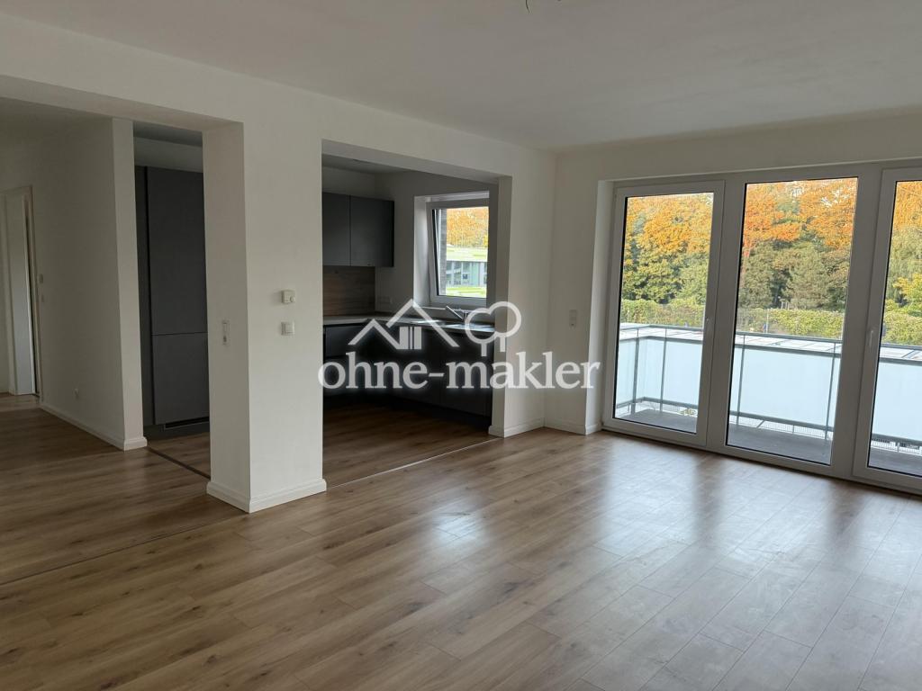 Moderne und Großzügige 2-Zimmer-Wohnung mit Balkon im Herzen von Pinneberg - Foto 1