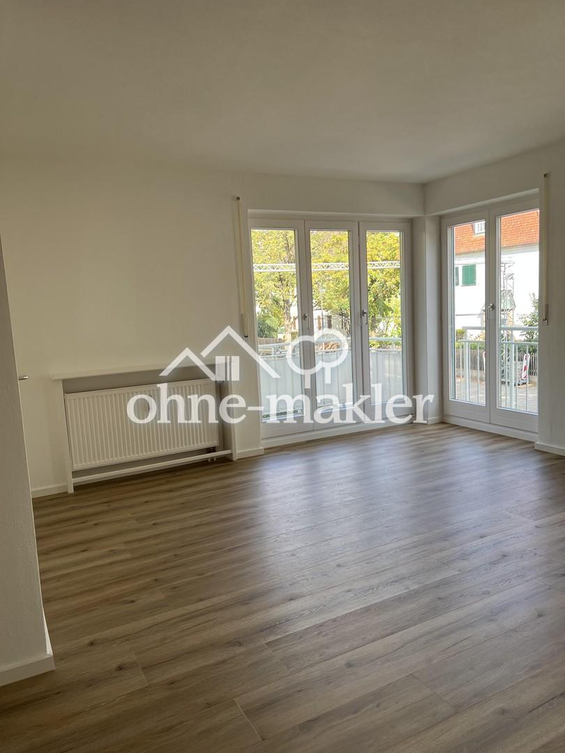 Frisch renovierte 2-Zimmer-Wohnung mit neuer Einbauküche und Balkon in Sendling-Westpark - Foto 1