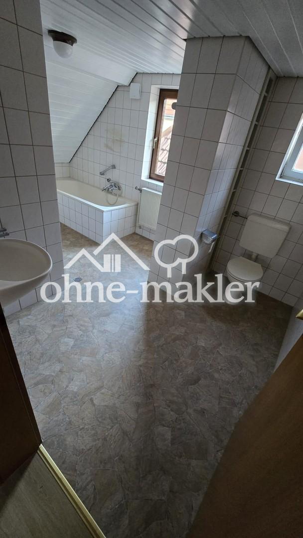 77 m² Dachgeschosswohnung in Merklingen - ab sofort verfügbar - Photo 4
