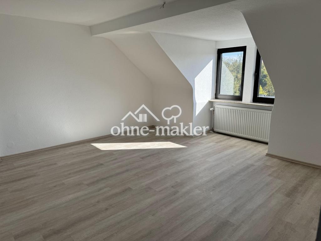 Dachgeschosswohnung 2 Zimmer, Küche, Bad in Hanau in Innenstadtnähe zu vermieten - Photo 5