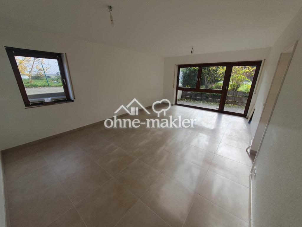 ruhige 2 Zi Whg mit Terrasse und Garage - Photo 2