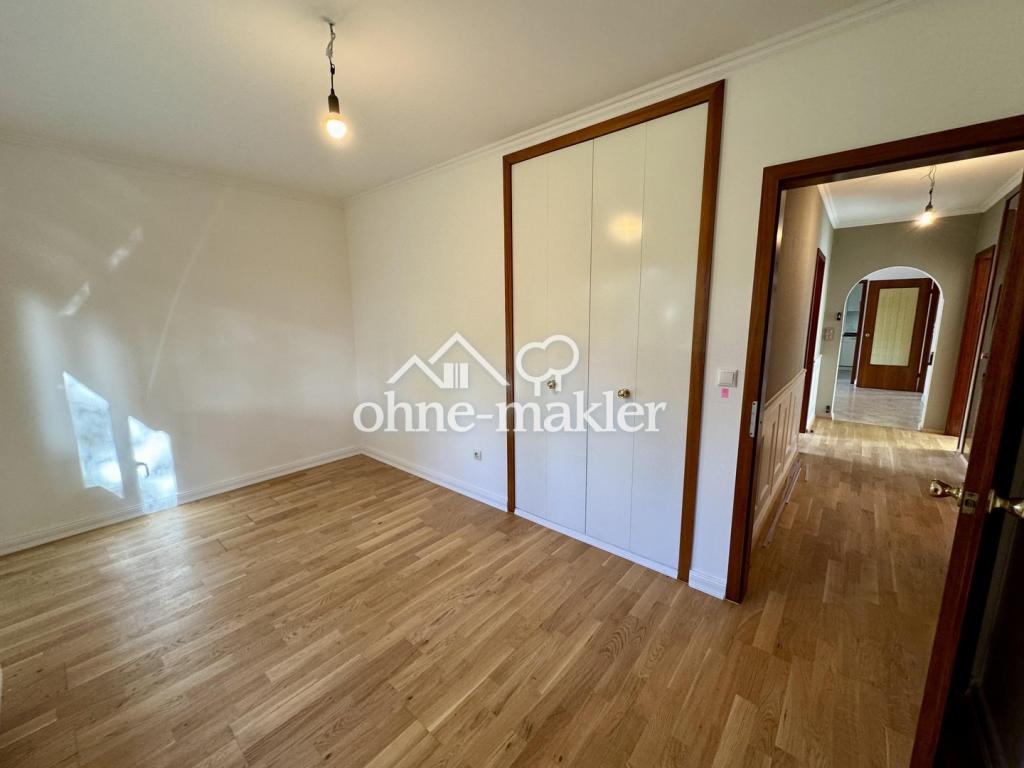 Heller 5-Zimmer-Bungalow mit Kamin, großem Garten & Doppelgarage | Stadtgrenze Hamburg - Photo 5