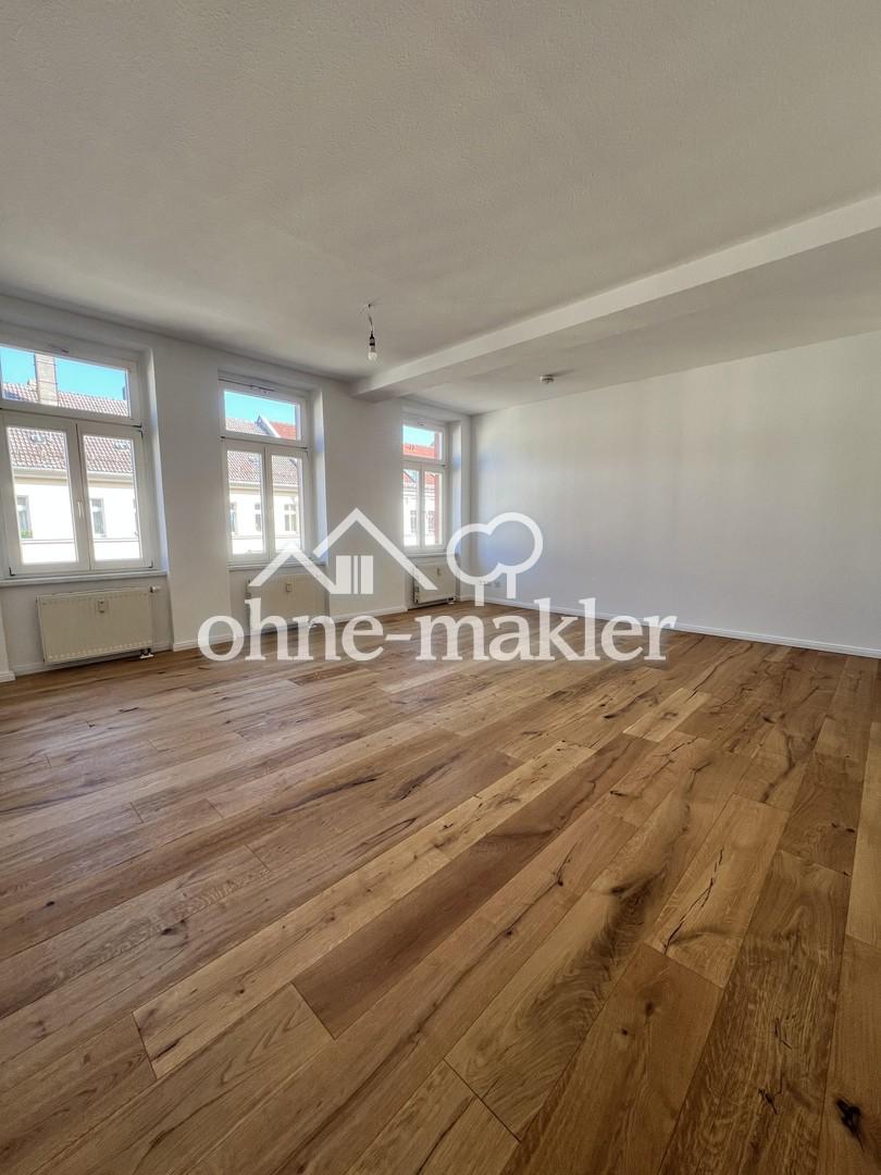 Ihr neues Zuhause wartet - Erstbezug nach Kernsanierung mit Balkon - Foto 2