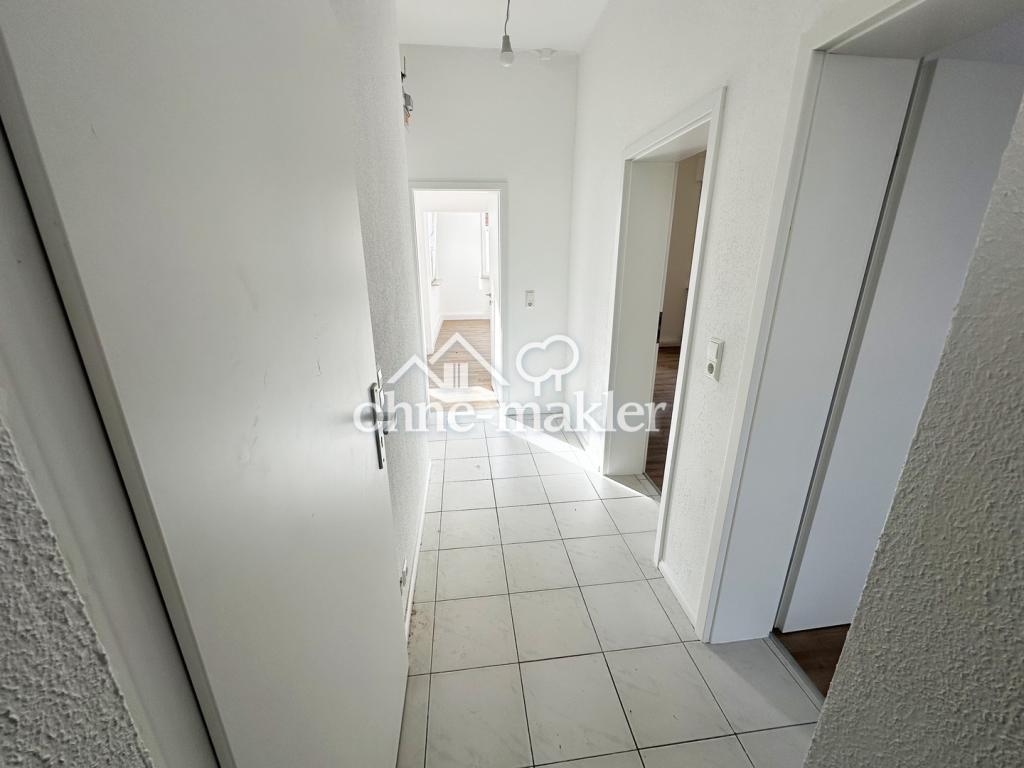 3,5 Zimmer Erstbezug nach Sanierung - Neuer Boden/Küche/Bad/Fenster - Zentrale Lage in Heilbronn - Foto 3