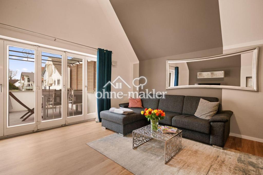 Wohnen auf Zeit am Bodensee: möblierte 2,5-Zimmer-Wohnung mit großem Balkon, Strand in 3 Gehminuten - Foto 1