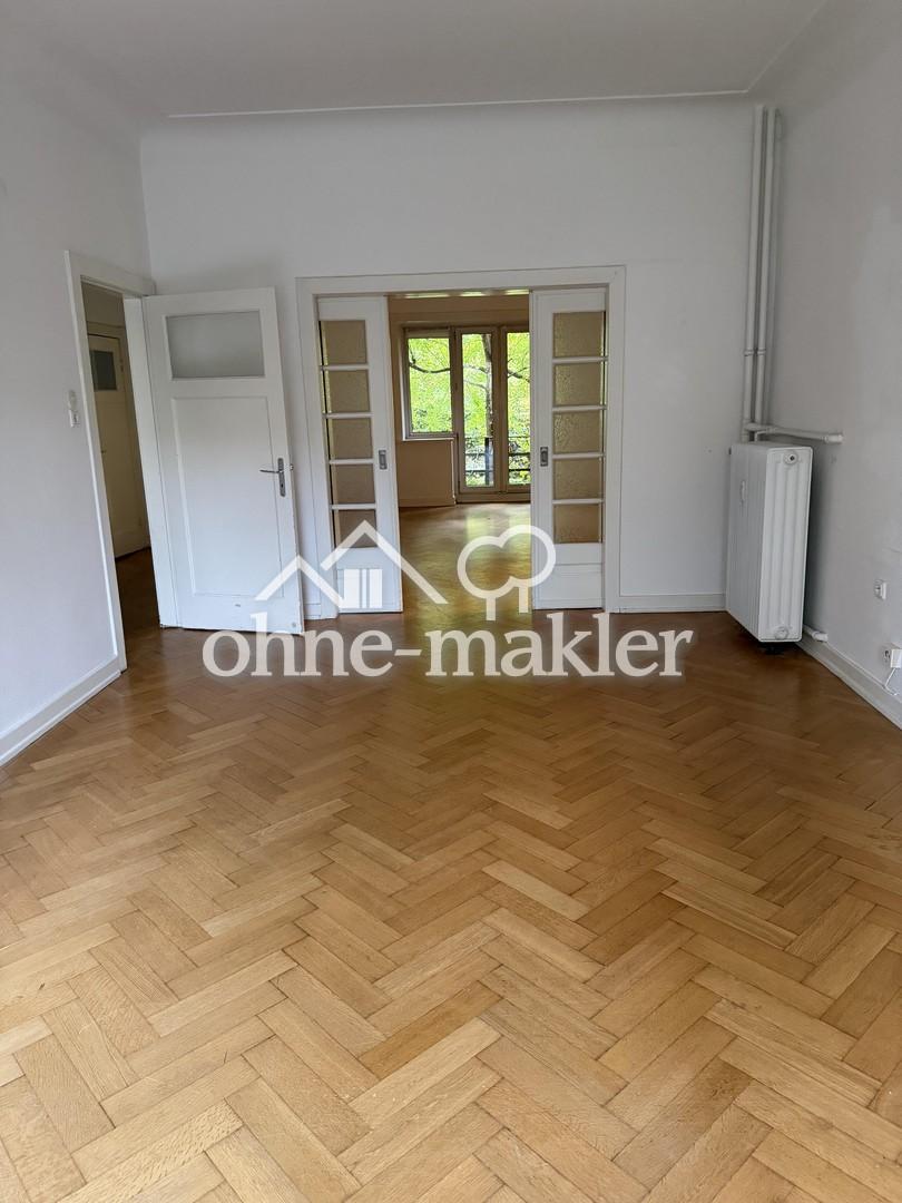 Charmante Altbauwohnung mit Fischgrätparkett, hohen Decken und großem GartenWellingsbüttel - Photo 2
