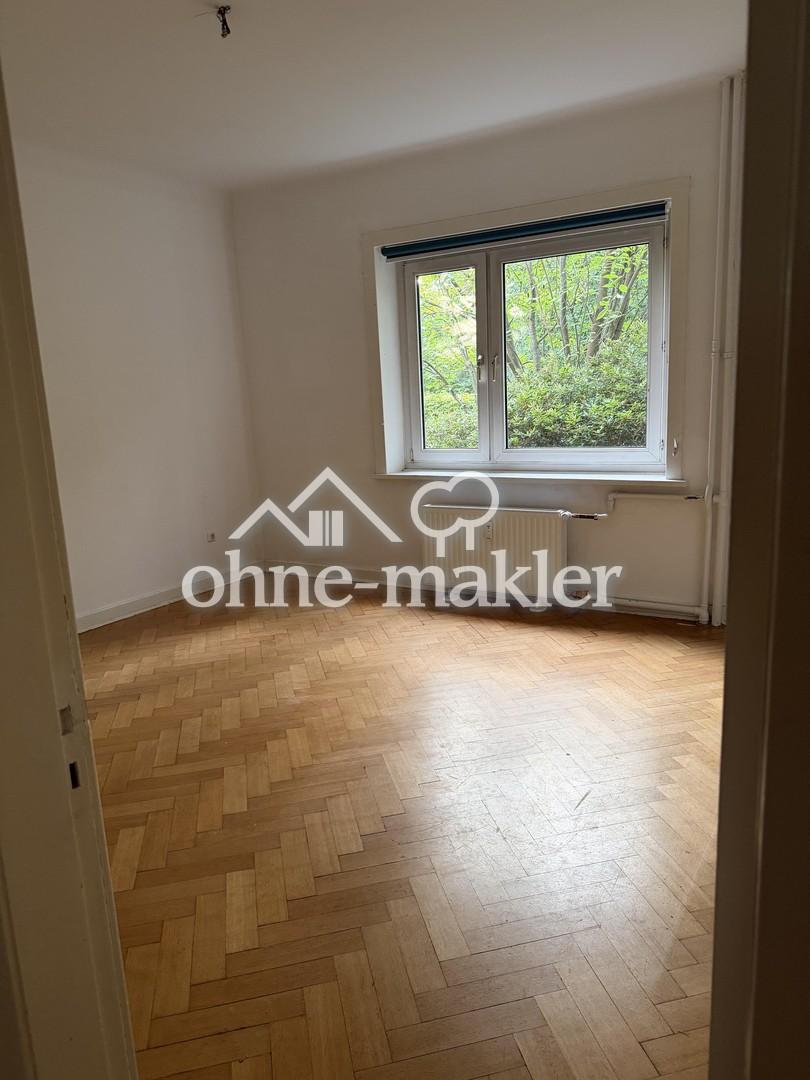 Charmante Altbauwohnung mit Fischgrätparkett, hohen Decken und großem GartenWellingsbüttel - Photo 3