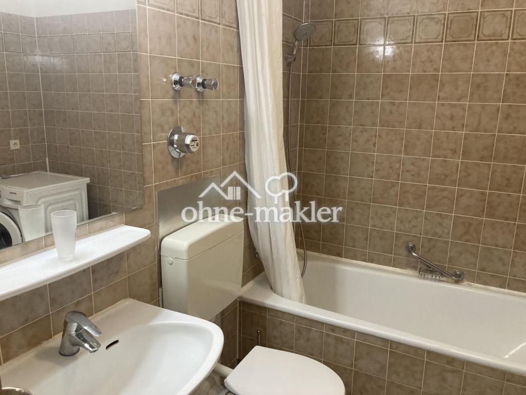 Zentrale, voll möblierte 2-Zi-Wohnung Küche Bad Balkon Internet - Photo 4