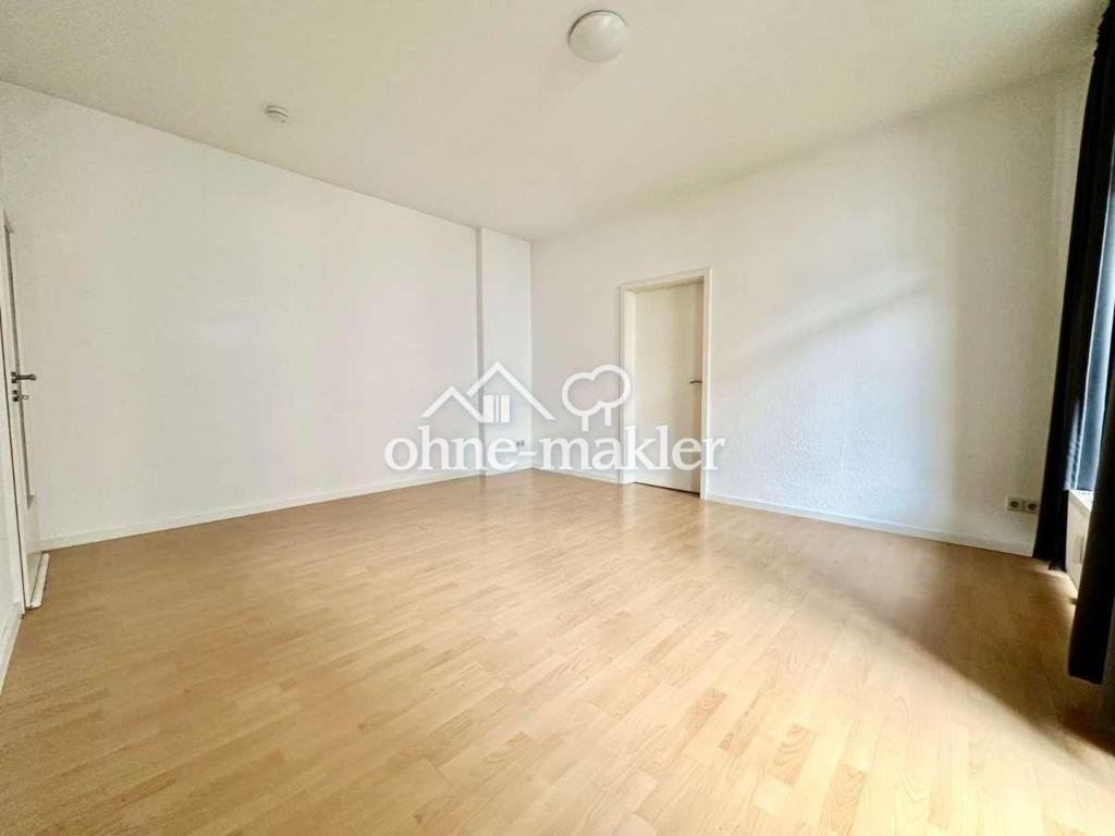 Gemütliche 2-Zimmer-Etagen-Wohnung mit Einbauküche und Balkon in Magdeburg - Foto 1