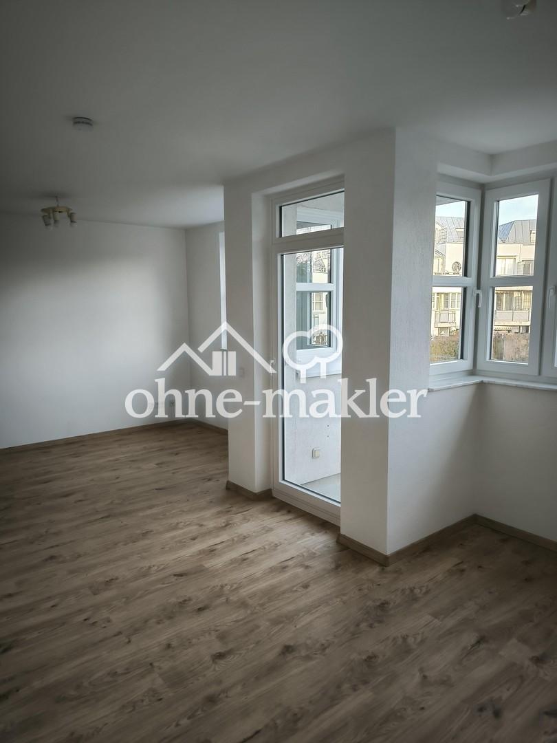 modernisiertes Apartment mit hochwertiger EBK + TG-Stellplatz - Photo 3