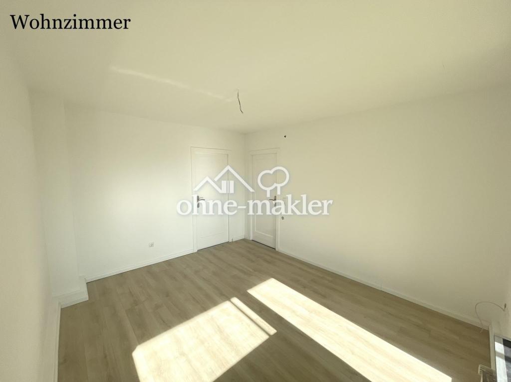Gepflegte 3-Zimmer-Wohnung mit Balkon und Tageslichtbad nahe der Weser in Bremen-Woltmershausen - Foto 1