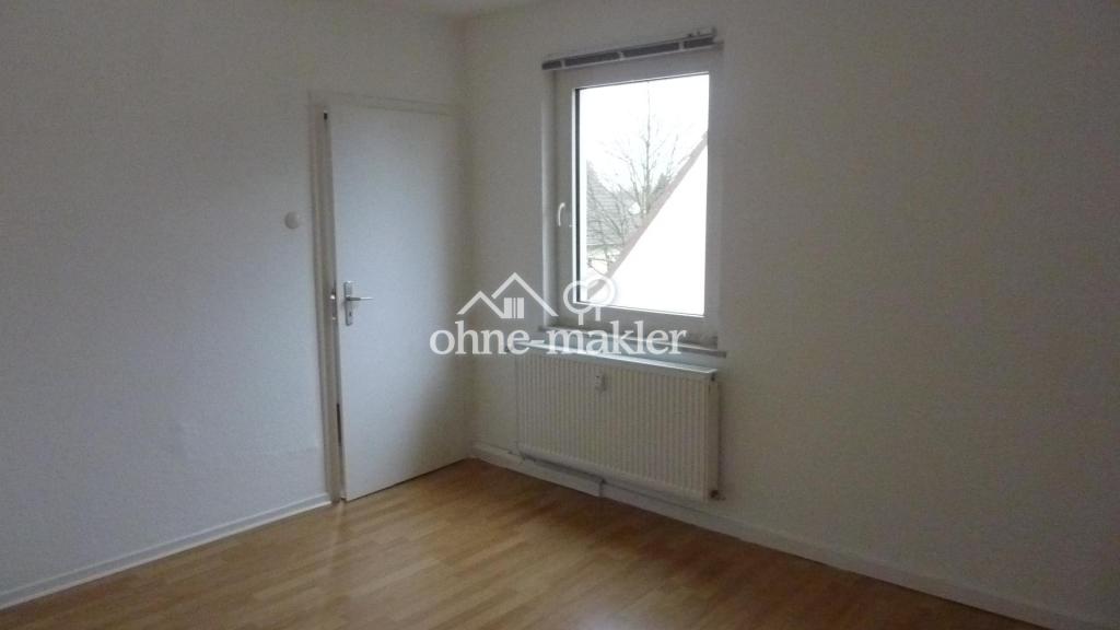 Gemütliche Dachgeschosswohnung mit moderner Einbauküche - Photo 1