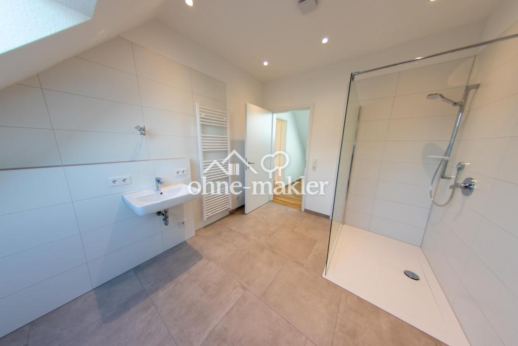 Moderne Neubau-Maisonettewohnung mit hochwertiger Ausstattung, Balkon und EBK - Foto 5