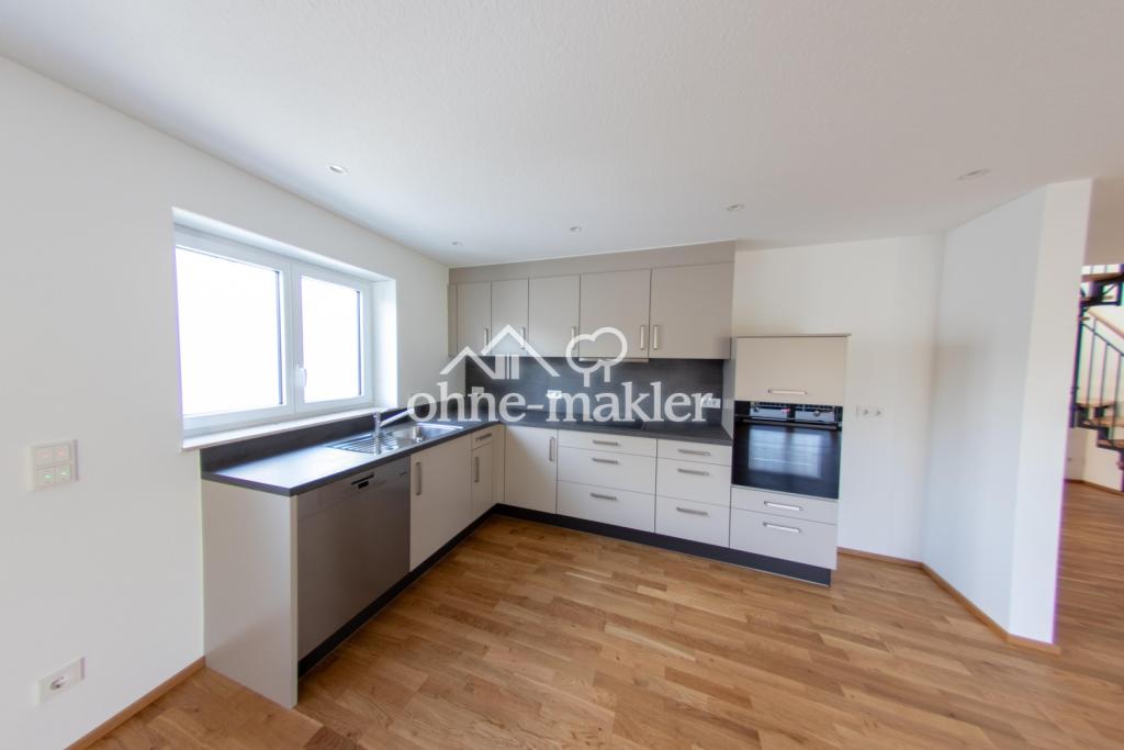 Moderne Neubau-Maisonettewohnung mit hochwertiger Ausstattung, Balkon und EBK - Foto 3