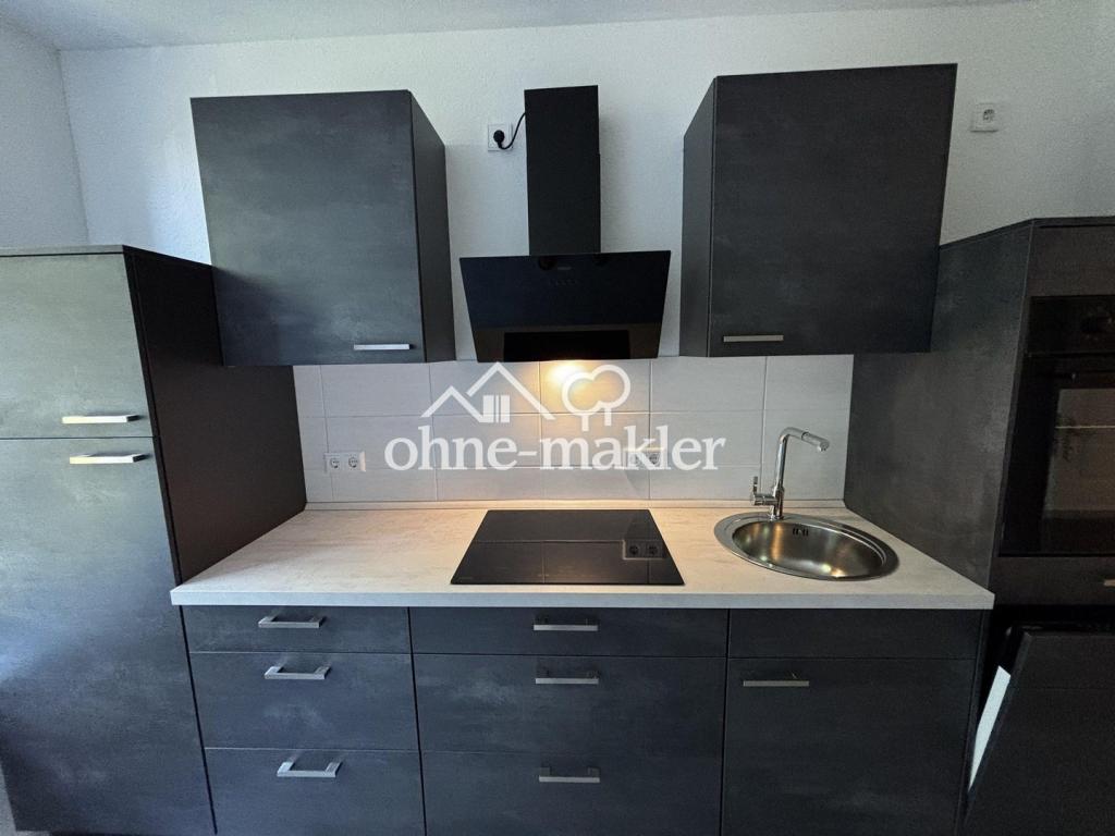 Helle 3-Zimmer-Wohnung mit Aufzug, neuer Einbauküche und modernisiertem Bad - Photo 2