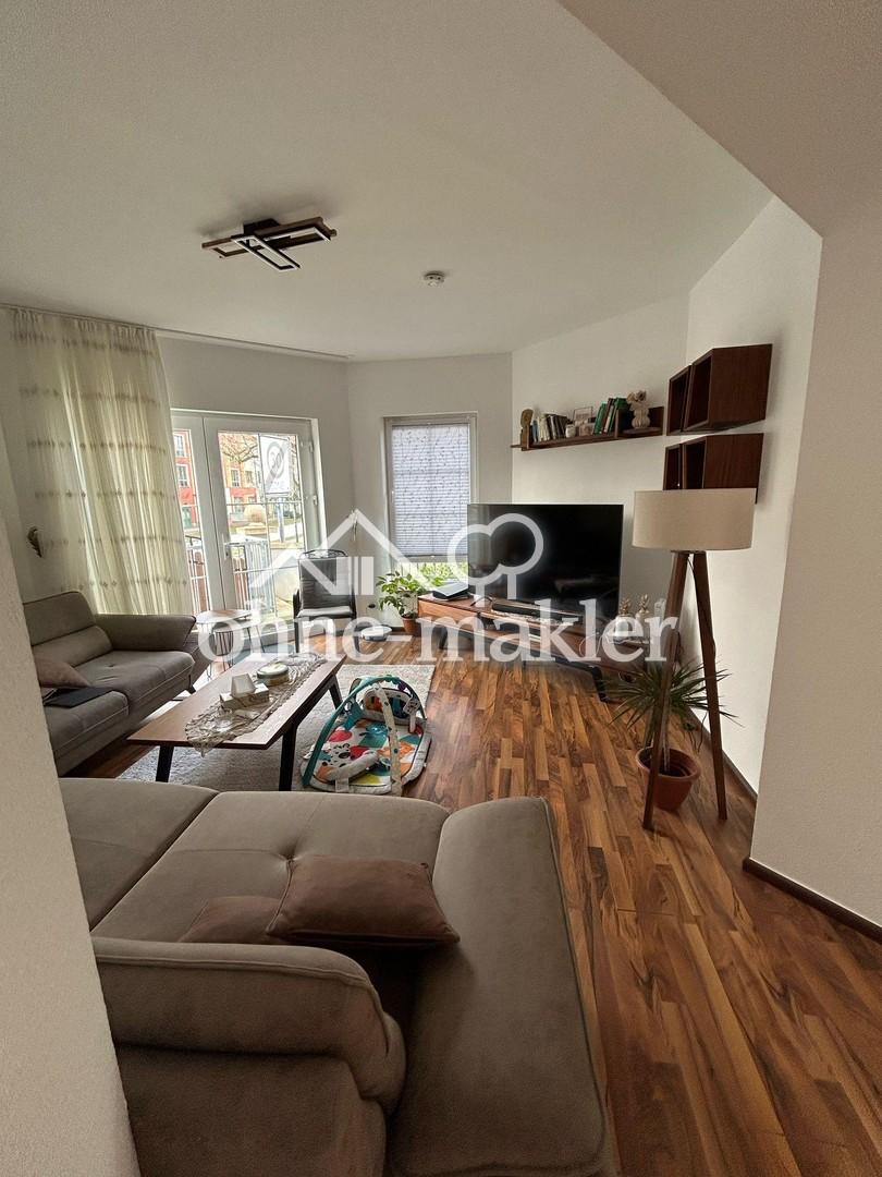 Erdgeschoss-Wohnung mit Terrasse & eigenem Garten - 105 m², Fußbodenheizung, Stellplatz - Photo 2