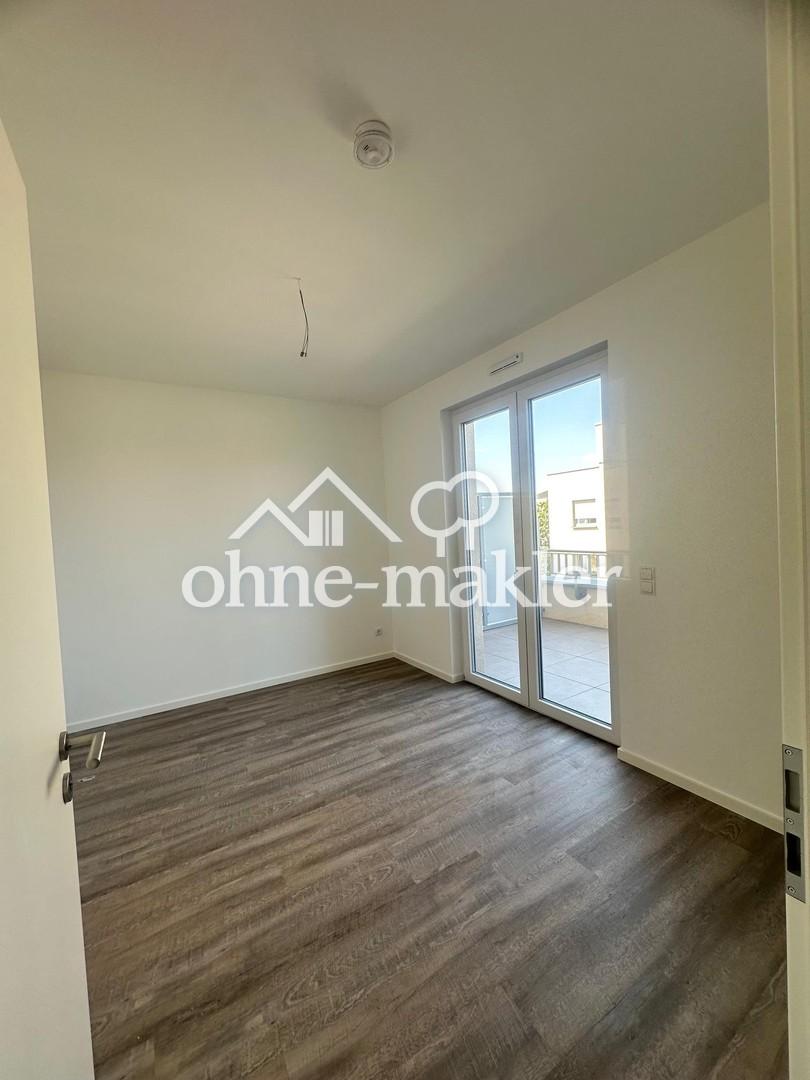 Exklusive, neue 3-Zimmer-Wohnung mit Balkon in Berlin-Karlshorst, bezugsfertig ab 01.11.26 - Photo 3