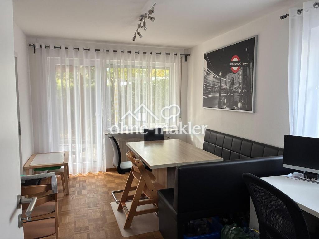 Ruhiges Wohnen: Lichtdurchflutete OG-Wohnung im Grünen - Photo 1