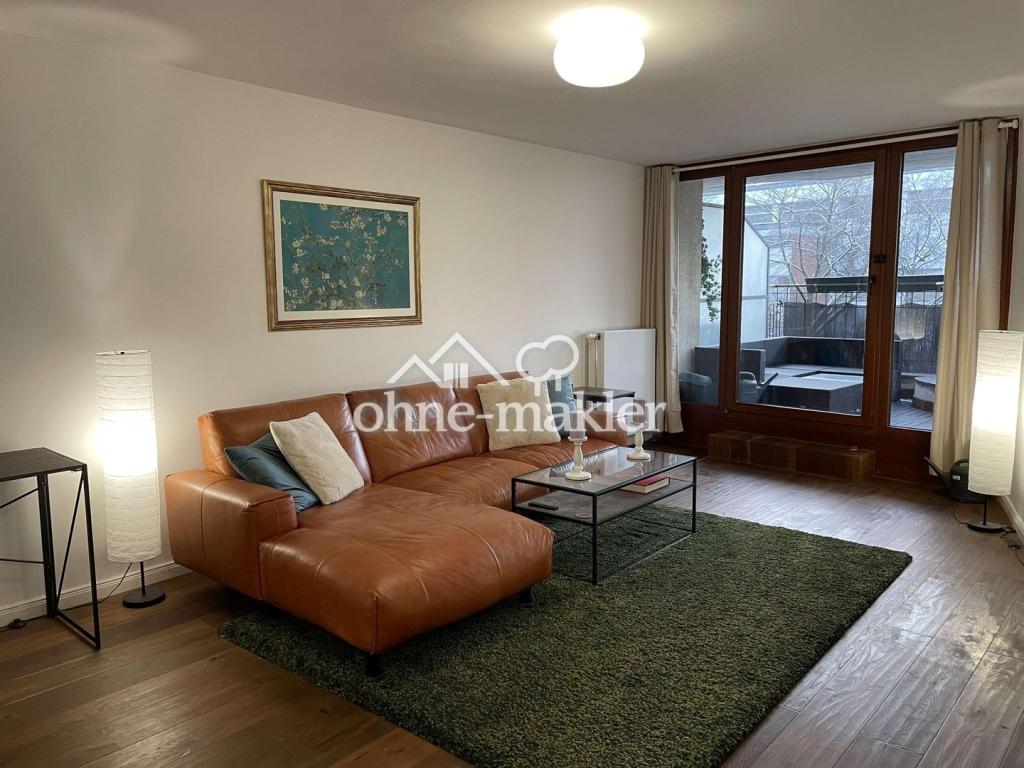 Large stylish apartment with sunny balcony near Tempelhofer Feld - Photo 2