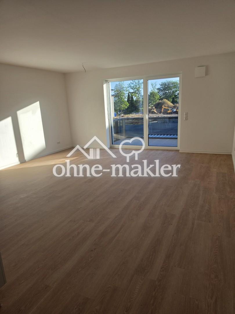 Erstbezug: Moderne Wohnung im 1. Obergeschoss mit Balkon sowie energieeffizientem Wohnkomfort - Photo 1