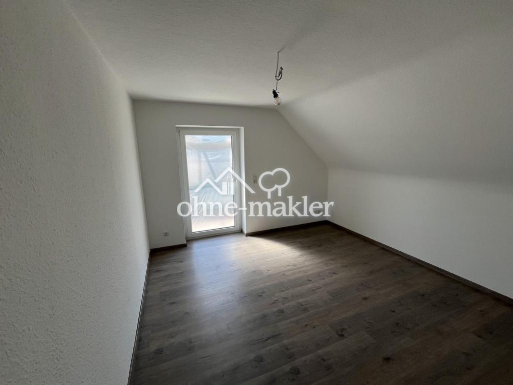 Gemütliche 2,5 Zimmer Wohnung 2 OG in Erlangen - Dechsendorf Loheweg 2 - Foto 1