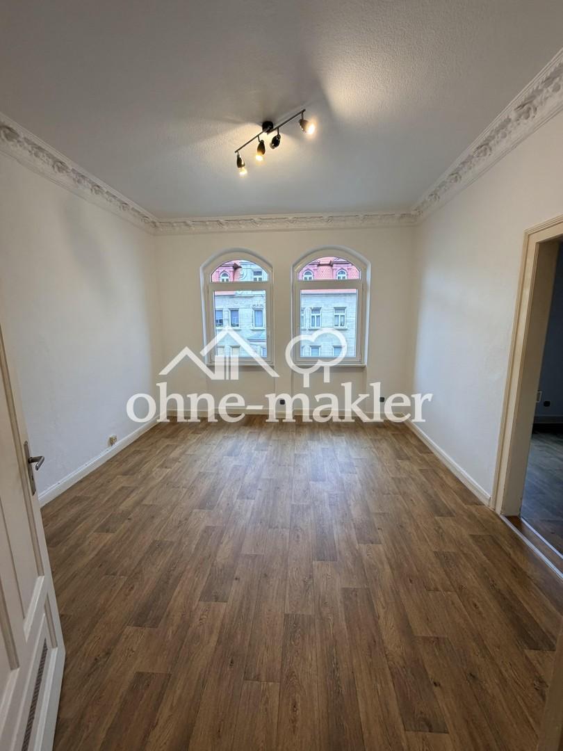 Gepflegte 2 Zimmerwohnung mit Balkon in ruhiger und zentraler Lage - Foto 1