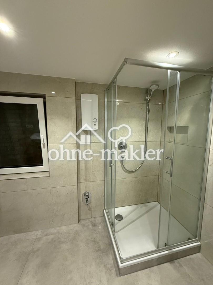 5-Zimmer-Maisonette über drei Wohnebenen – kernsaniert, mit Einbauküche & 2 Bädern - Photo 4